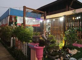 O'Smach Restaurant