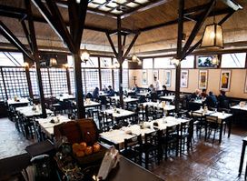 La Cina Restaurant