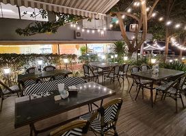 Surf & Turf Beach Club & Restaurant