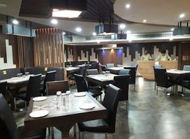 Desi Tadka Restaurant