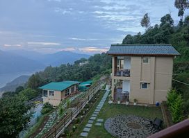 The Rudraksh, A Himalayan Retreat