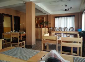 living Bread Restaurant