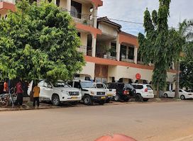 Top Life Bar and Resturant