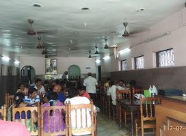 Hotel Triveni