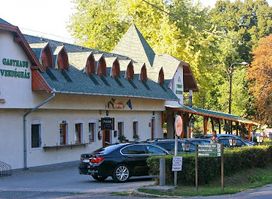 Gasthaus Panzió és Étterem Szilvásvárad