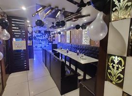 SWASTIK RESTAURANT - PURE VEG Nai Sadak Lashkar Gwalior
