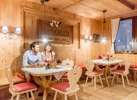 Gasthaus & Almbar Bergfriedalm