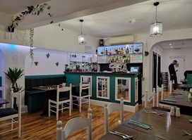 Chupe's Greek Taverna