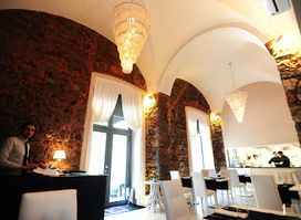 Due Pistacchi Restaurant