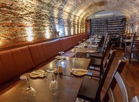 La Caverna Restaurant and Wine Bar