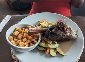 Broken Plate Restaurant