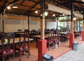 Kampoeng Bamboe Restoran