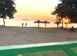 3Beez Beach Restaurant & Bar