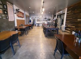 Tiya Ising's Restaurant