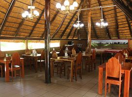 Divundu Guest House Restaurant & Bar