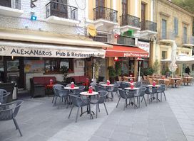 Alexandros Cafe & Restaurant