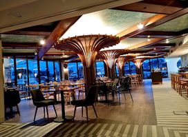 The Boathouse Bar & Restaurant