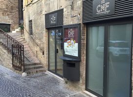 Ristorante CNF: Chick•N•Fries - Urbino