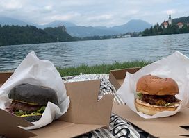 Mega Burger Bled