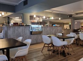 Vinni bar og restaurant