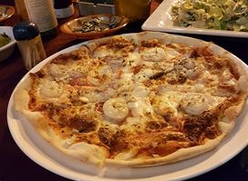Blue Line Pub&Restaurant
