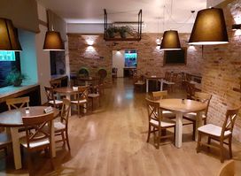 Restauracja Wiarus Imprezy okolicznościowe Wesela Sala weselna