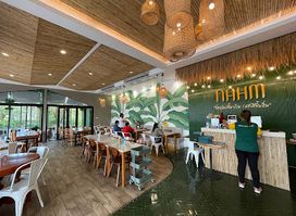 ร้านอาหารหนำ กิน แบบ คน กระบี่