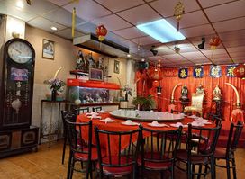 Chai Huai Pochana Restaurant