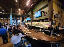 Cricket's Draft House & Grill