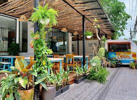 EMO'S VIETNAMESE TASTE RESTAURANT