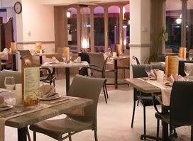 Britannia Bar & Restaurant paphos ,cyprus