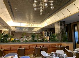 Khamsa Restaurant Baku