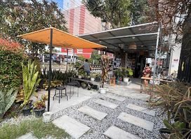 ร้าน “กันเกรา” แบบกันเอง บริการอาหารและเครื่องดื่ม