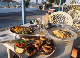 Artemis Beach Bar & Restaurant