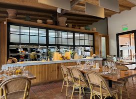 Restaurante Fogón- Bodega Lagarde