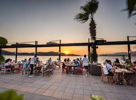 Çarıklı Et Restaurant