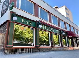 Oliver's Inn