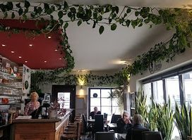 La Taverne - Tony & Lucy Café
