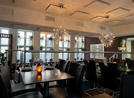 Bakgården Bar og Spiseri