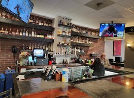 Divine Swine Restaurant & Bar