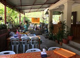 Xieng Thong Phonsavanh Restaurant