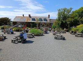 The Portelet Inn - Randalls Pubs
