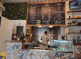 The Potbelly Quality Street Food & craft beer