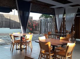 Footprints Café | Restaurant & Lounge. Catering & Events Hosting