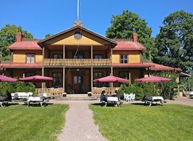 The Officers Saloon