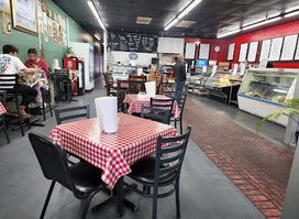 Geno's Italian Deli