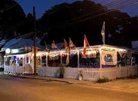 Coffy’s Bayside Bar and Restaurant