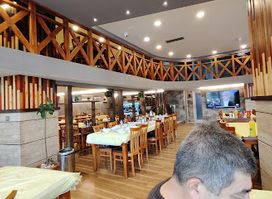 Shoresh Restaurant