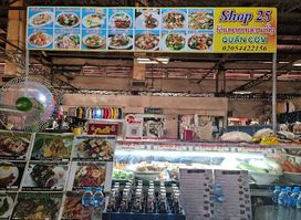 Khaow Phad Shop 25 Dao Hueang Market