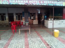 Pari restaurant